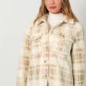 Roxy Sherpa Shaket XS NWOT